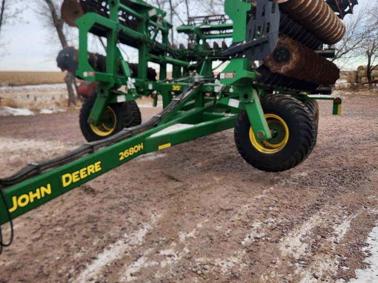 2022-john-deere-2680h-image-1