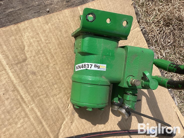 john-deere-8110-image-17