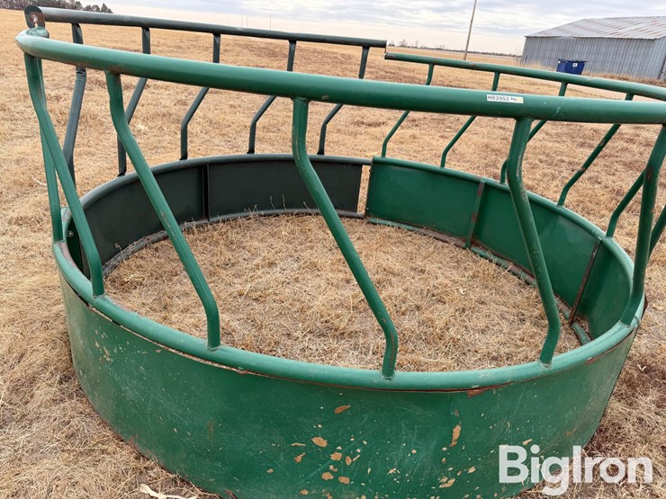 round-bale-feeder-image-12