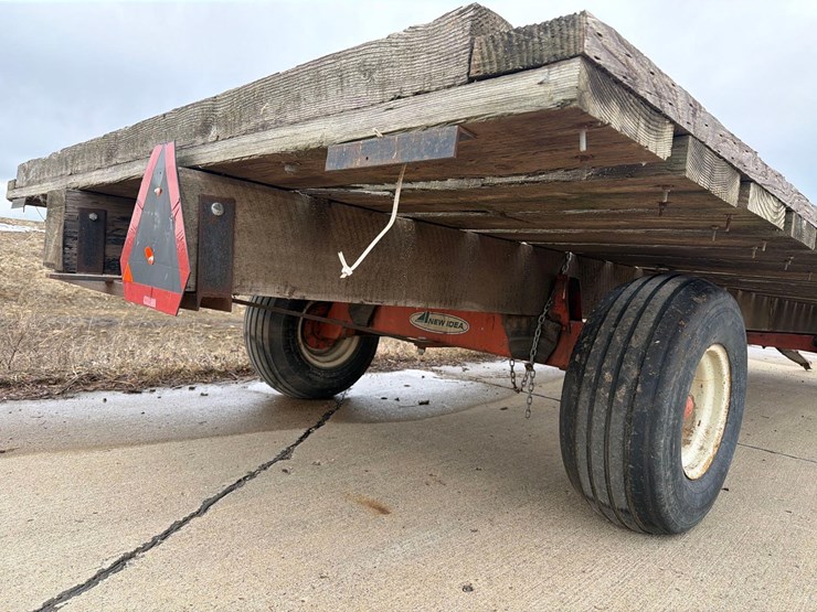 9ft-x-24ft-wood-flatbed-image-12