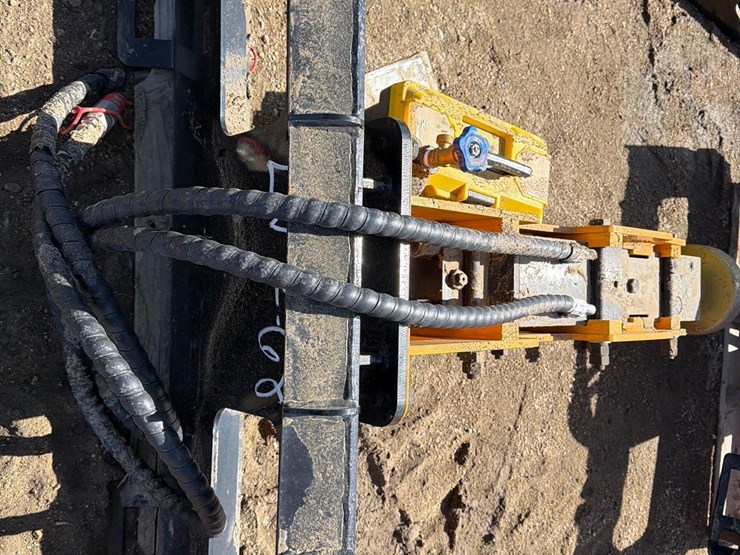 giyi-post-pounder-image-10