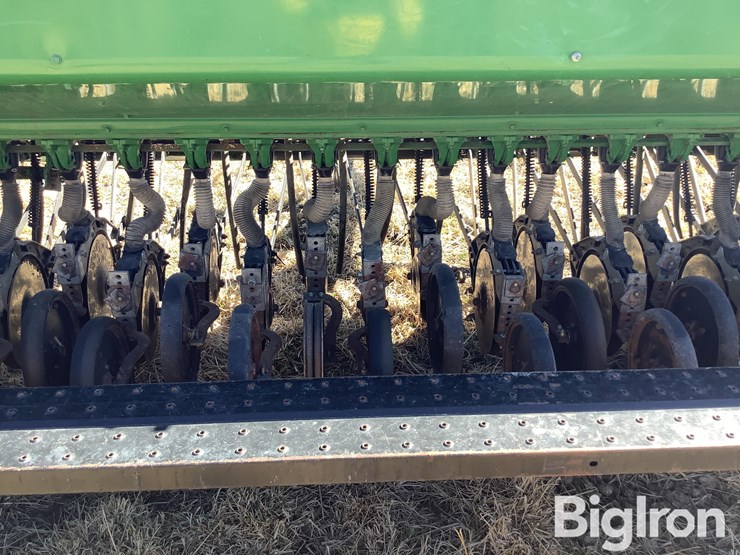 john-deere-8300-image-15