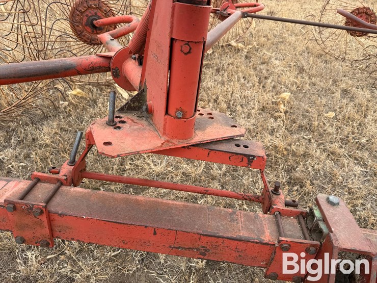 tonutti-10-wheel-rake-image-18