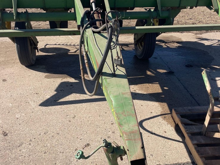 john-deere-7000-image-6