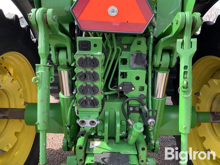 john-deere-7820-image-14