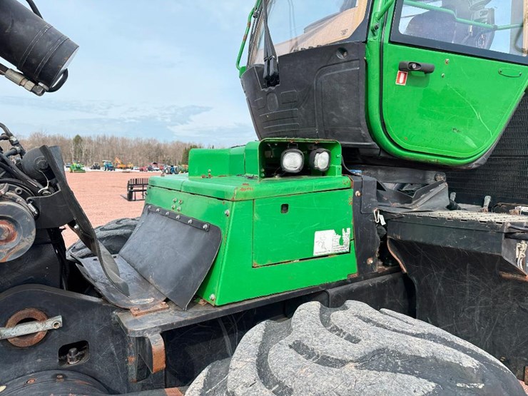 deere-1270e-image-25