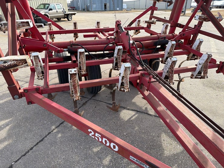 wil-rich-2500-image-24