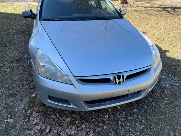 2007-honda-accord-image-8