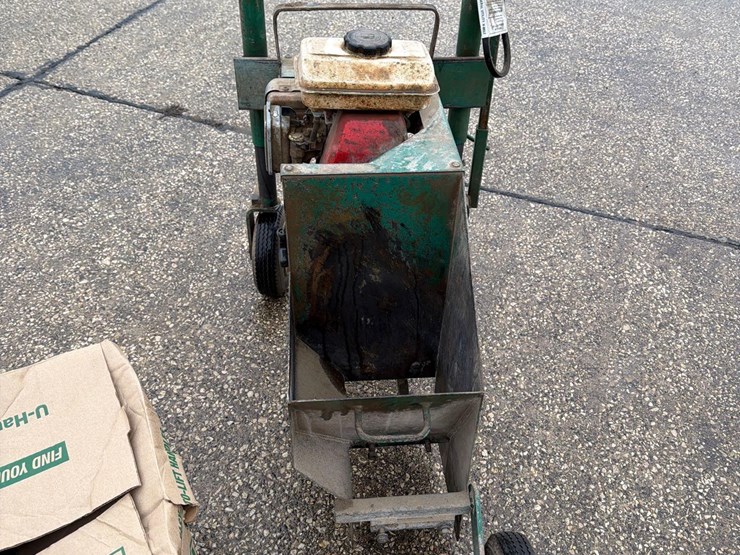 creative-walk-behind-curb-machine-image-5