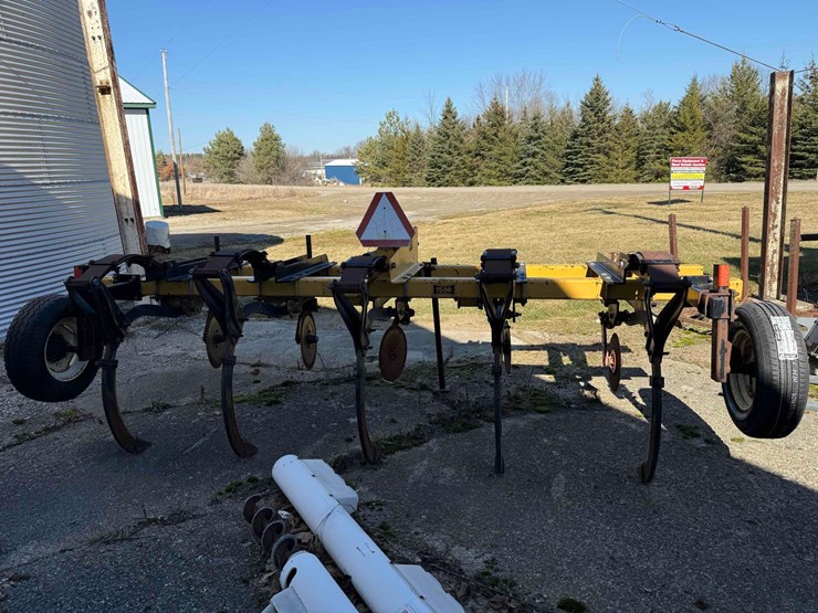 landoll-5-shank-ripper-image-3