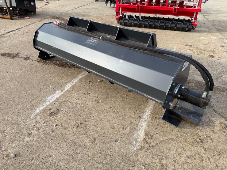 2025-wolverine-86”-skidloader-tiller-image-1