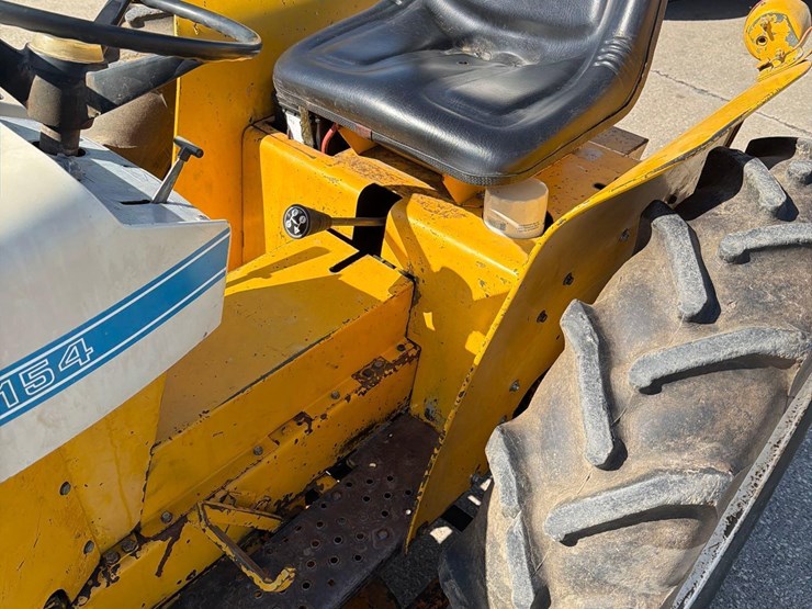 international-cub-lo-boy-image-26