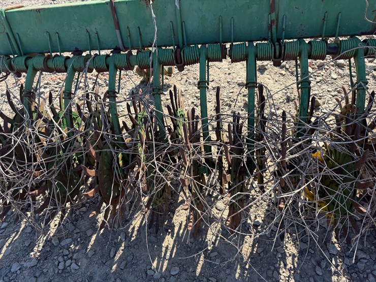 john-deere-25-image-18