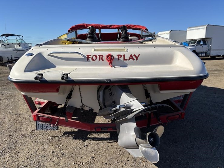 2000-unknown-trailer-image-9