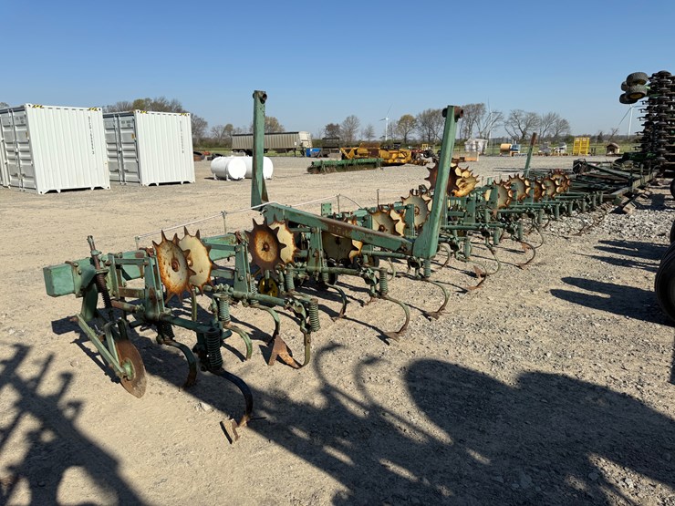 john-deere-31-image-4