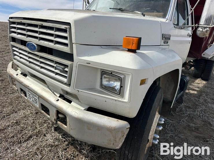 1994-ford-f800-image-14