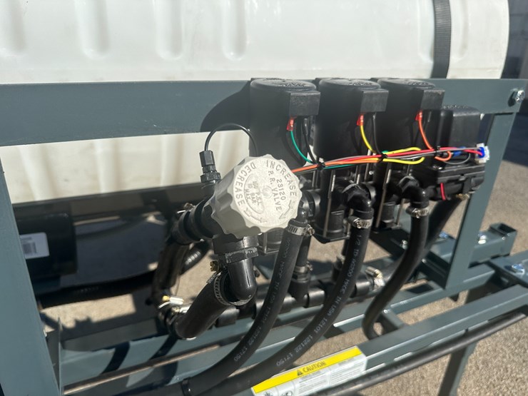 #32797-•-**unused-bowman-agmate-30'-200-gallon-sprayer-image-31