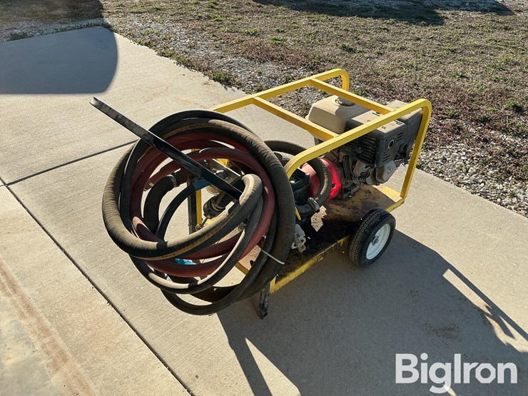 2008-cherne-278-187-water-line-pressure-tester-image-1