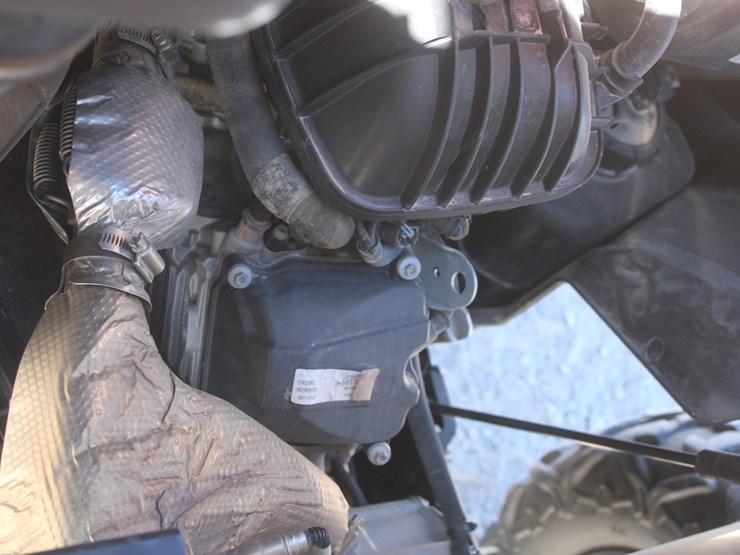 #1079-•-2022-can-am-commander-1000-with-cab-image-37