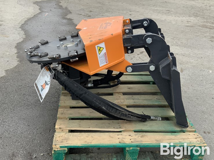 2025-massey-ferguson-730-image-8