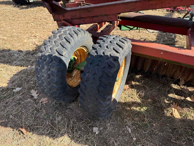 brillion-x-fold-28’-packer-image-14