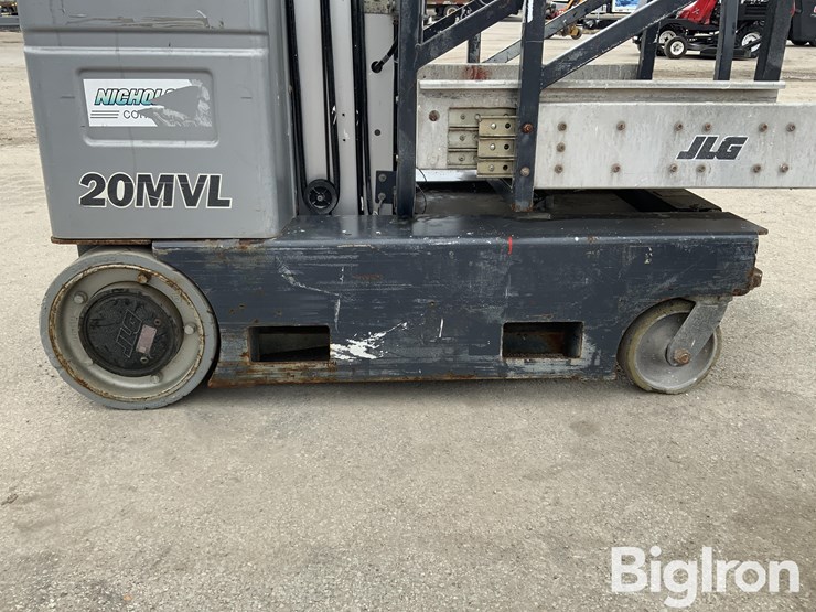 2015-massey-ferguson-730-image-15