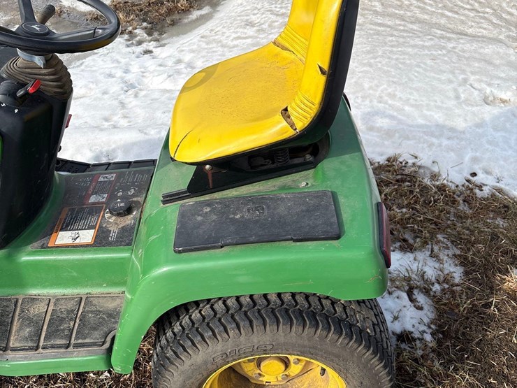 john-deere-345-image-6