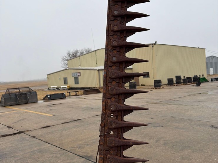 john-deere-8-image-7