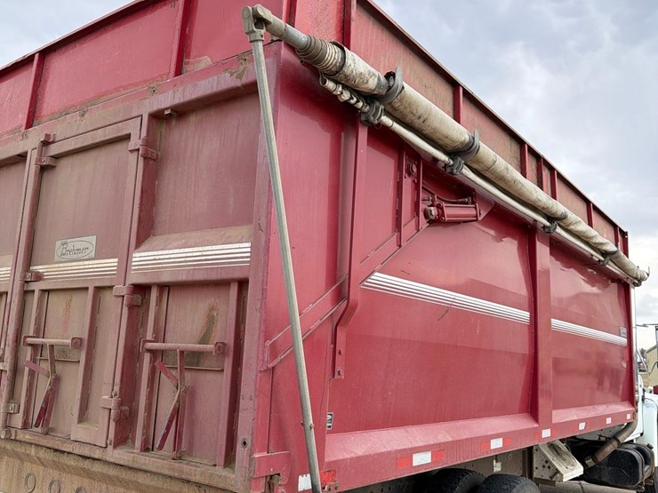 1980-international-s1900-image-30