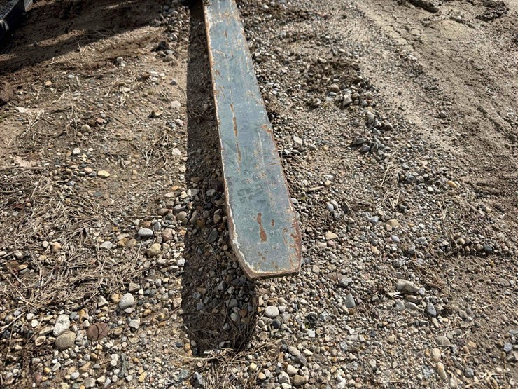 ansung-pallet-forks-image-6