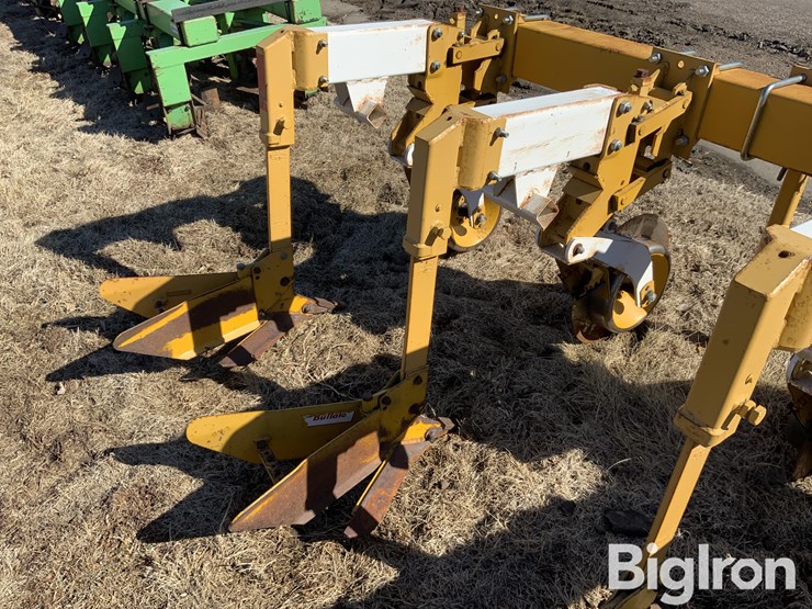 buffalo-62000830-8r30-cultivator-image-17