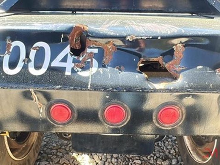 2023-manac-log-trailer-image-23