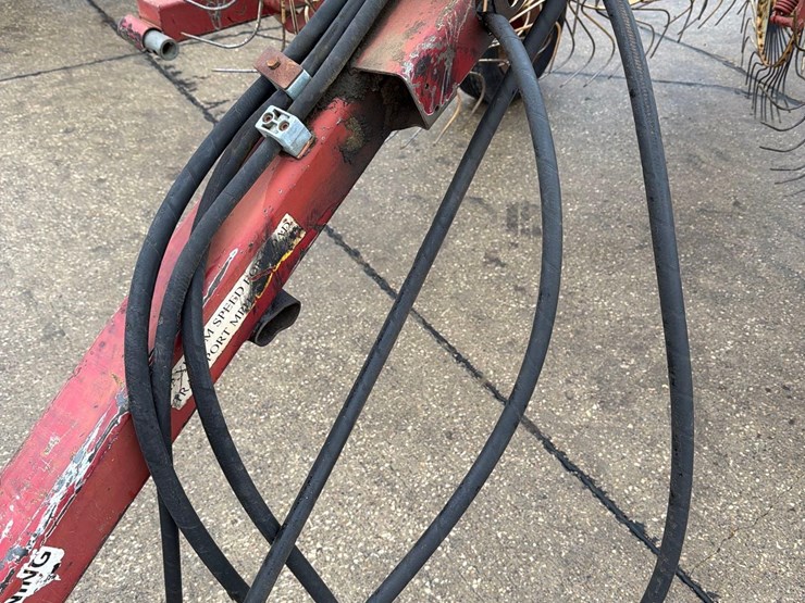 sitrex-magnum-mk-10-12-pull-type-wheel-rake-image-29