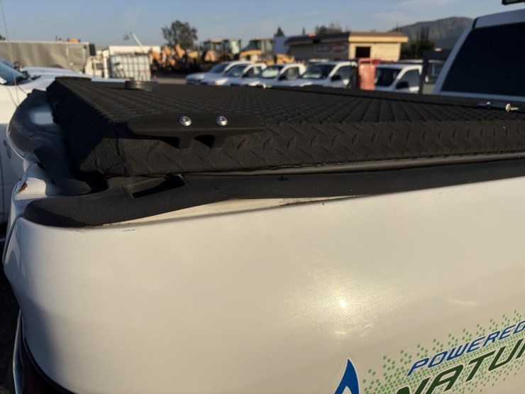 2012-dodge-2500-image-35