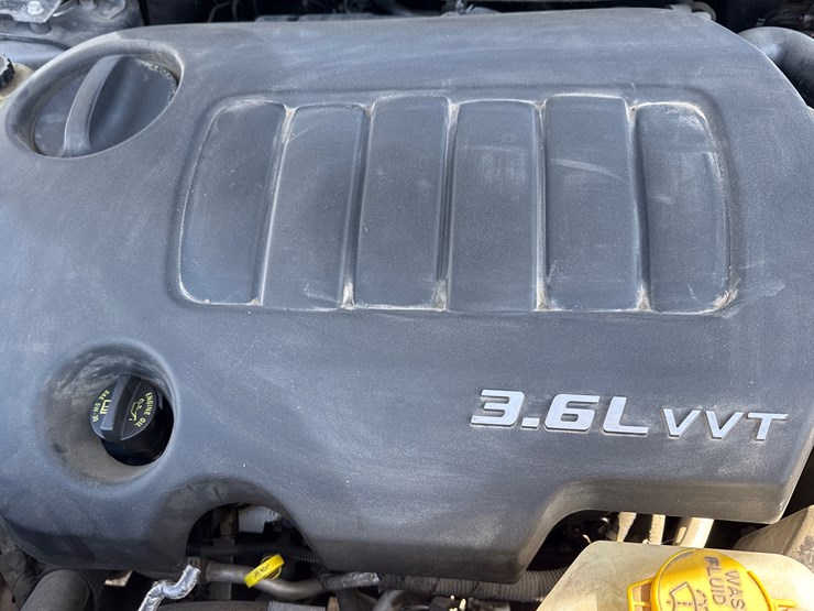 2012-dodge-journey-image-45