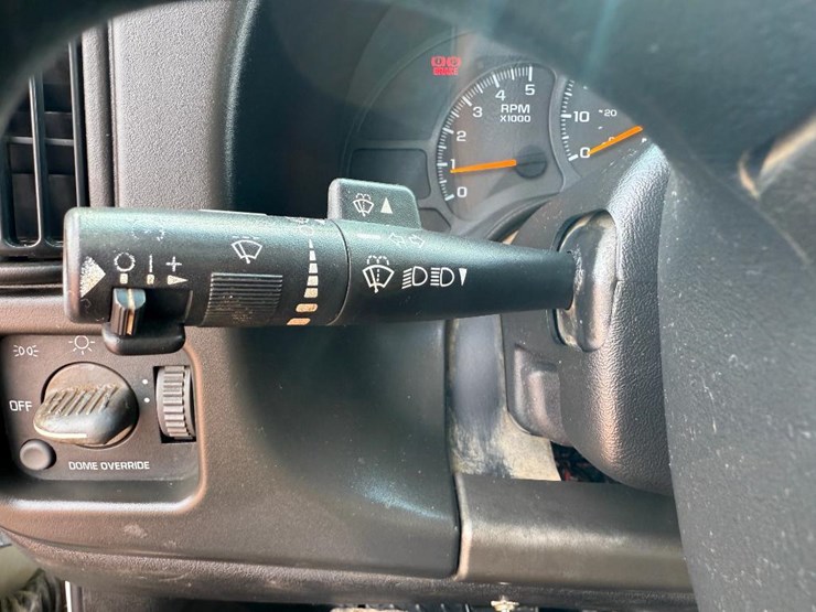 #205-•-lot-205-image-55