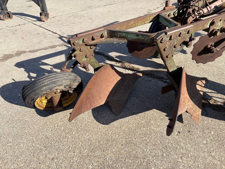 john-deere-2-image-3