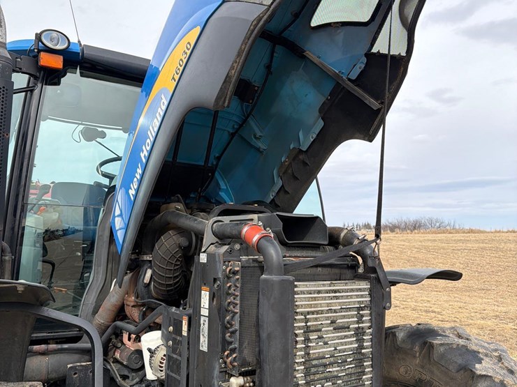 2011-new-holland-t6030-plus-image-56