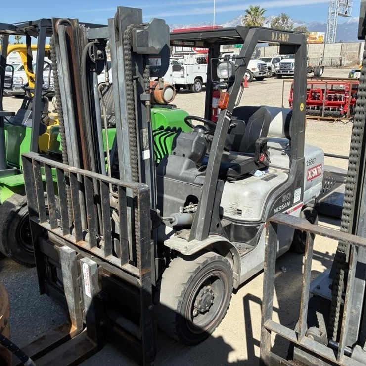 2006 NISSAN MUGL02A30LV