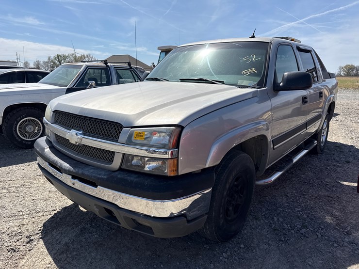 #5349-•-inop-2005-chevrolet-avalanche-pickup-3gnec12z25g286152-image-1