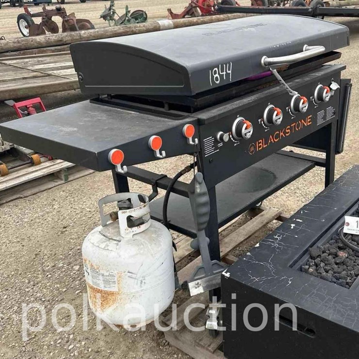 1839 - BLACK STONE GRILL