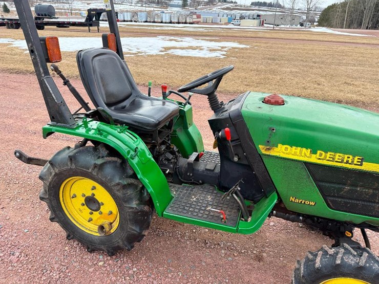 john-deere-4100-image-18