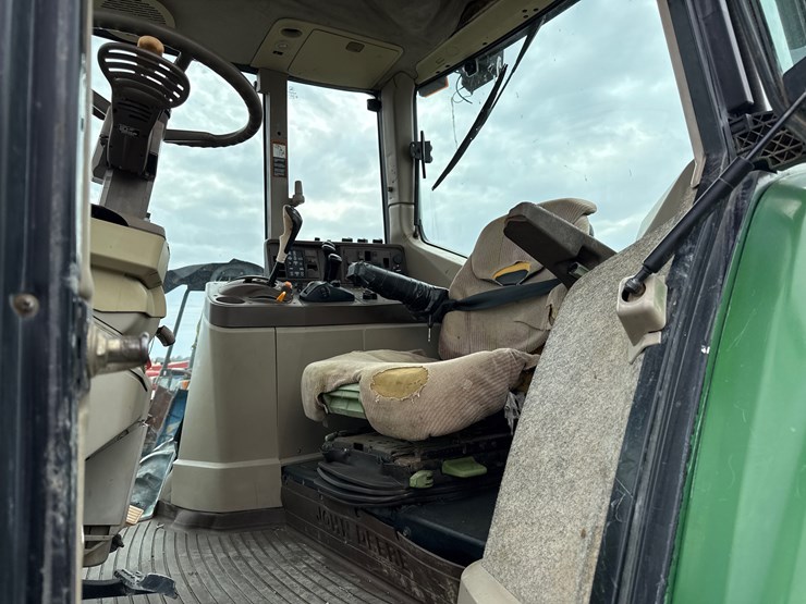 john-deere-7420-image-30