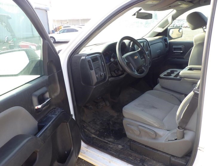 2018-chevrolet-1500-image-6