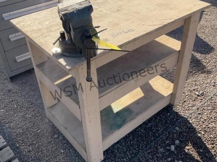 wood-work-table-w/-vice-image-1