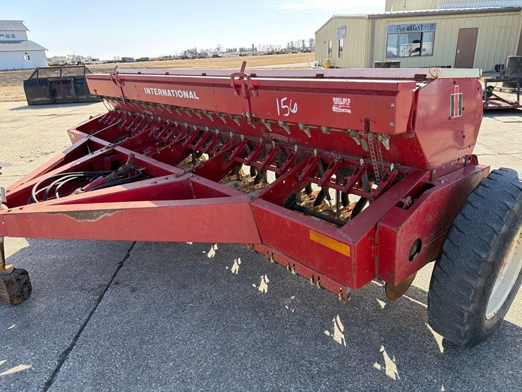 international-510-image-11