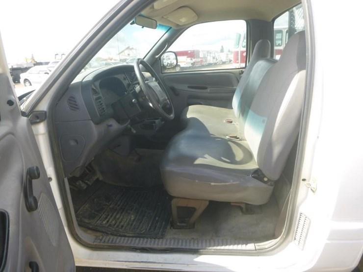 2001-dodge-ram-2500-image-8