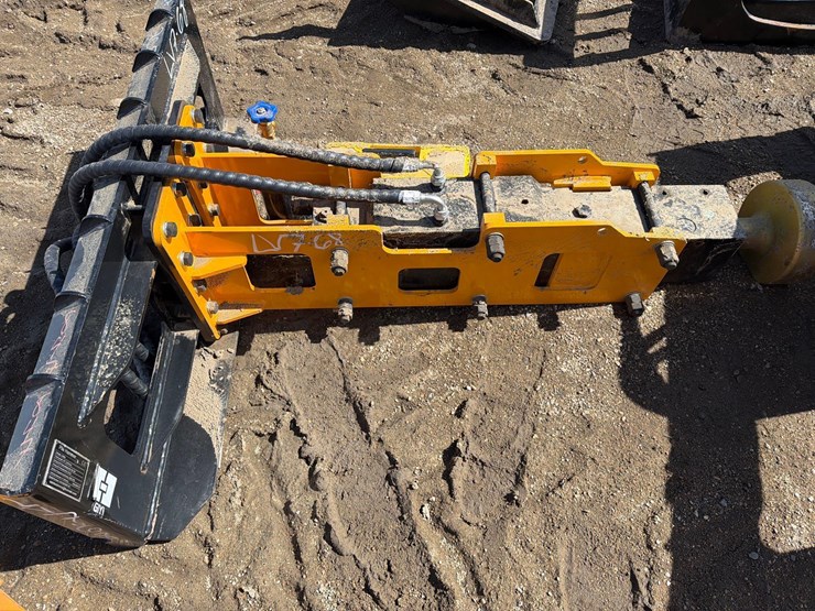 giyi-post-pounder-image-5