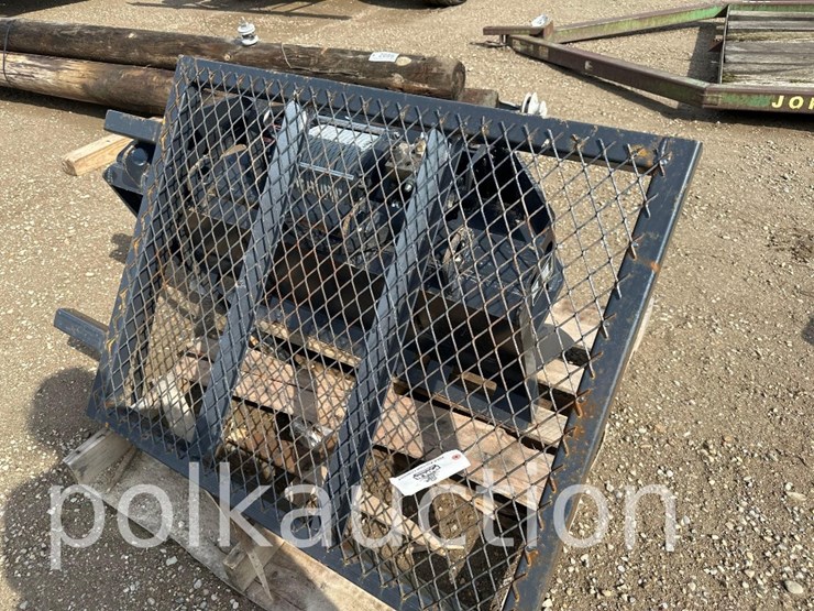 15,000#-hyd-winch---hoses-broken---as-is-image-2