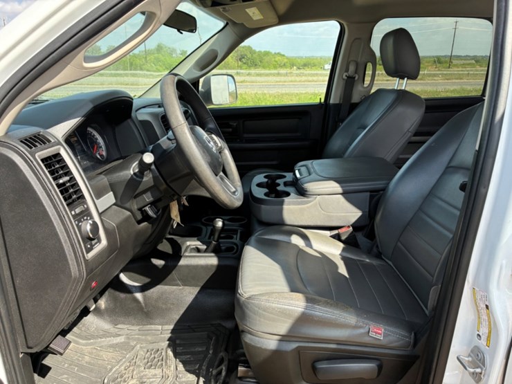 2018-dodge-2500-image-6